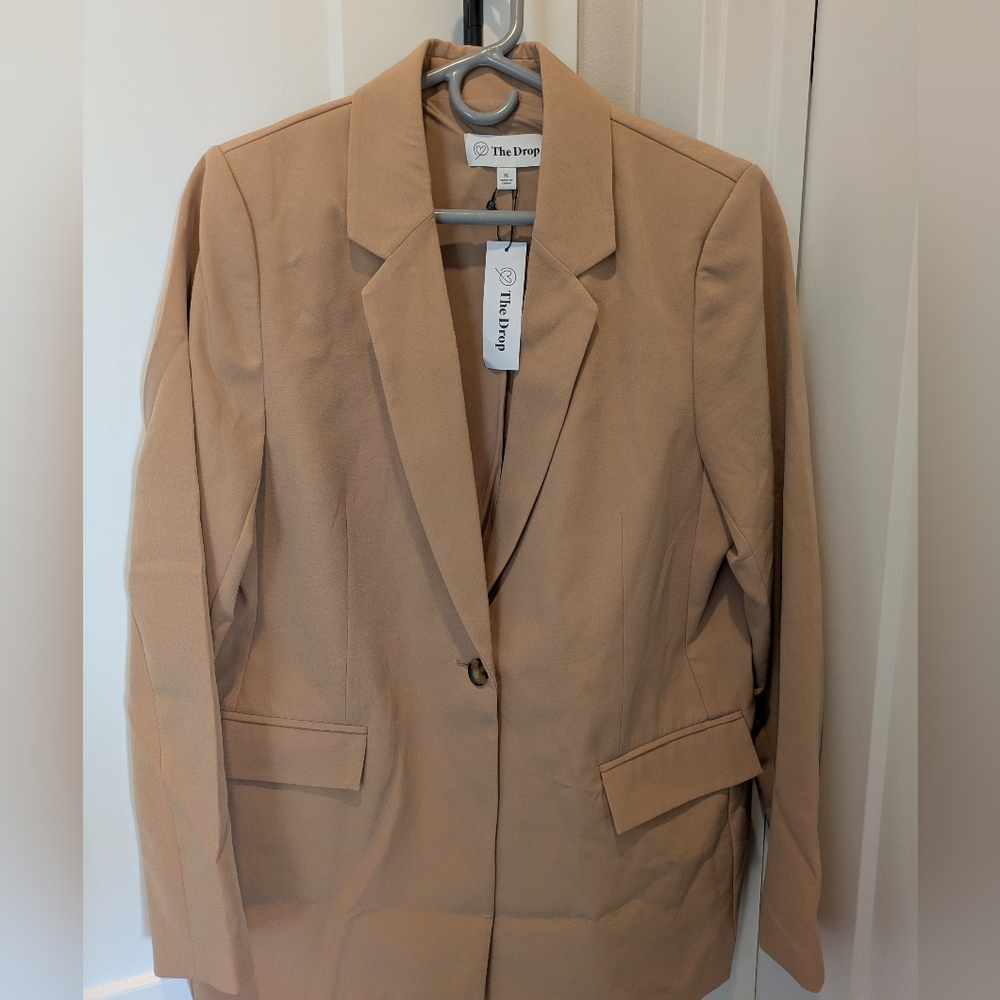 NWT Tan Blazer